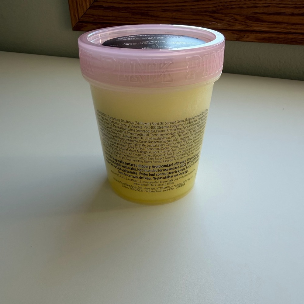 PINK Victorias Secret Coco Body Scrub - Picture 3 of 4